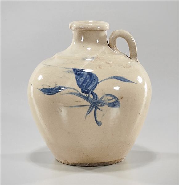 Korean glazed ceramic vessel with 304673