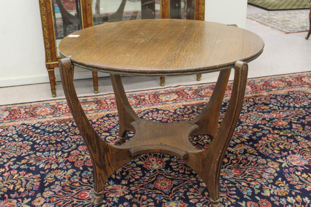 ROUND OAK HUNZINGER GAME TABLE ROUND 30a255