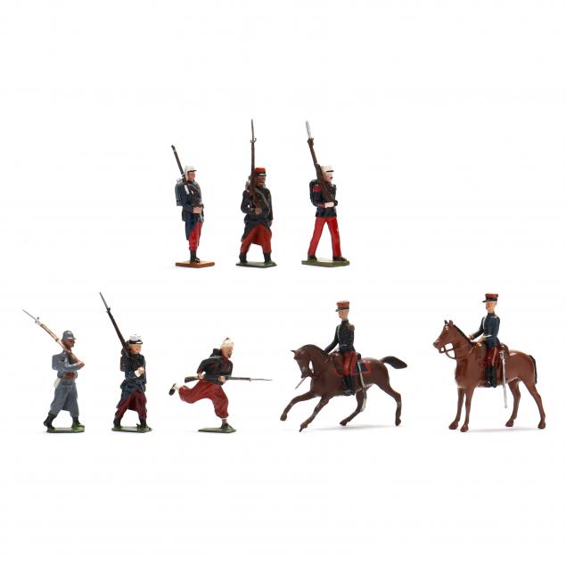 ASSORTED MAKERS MILITARY MINIATURES 30a610