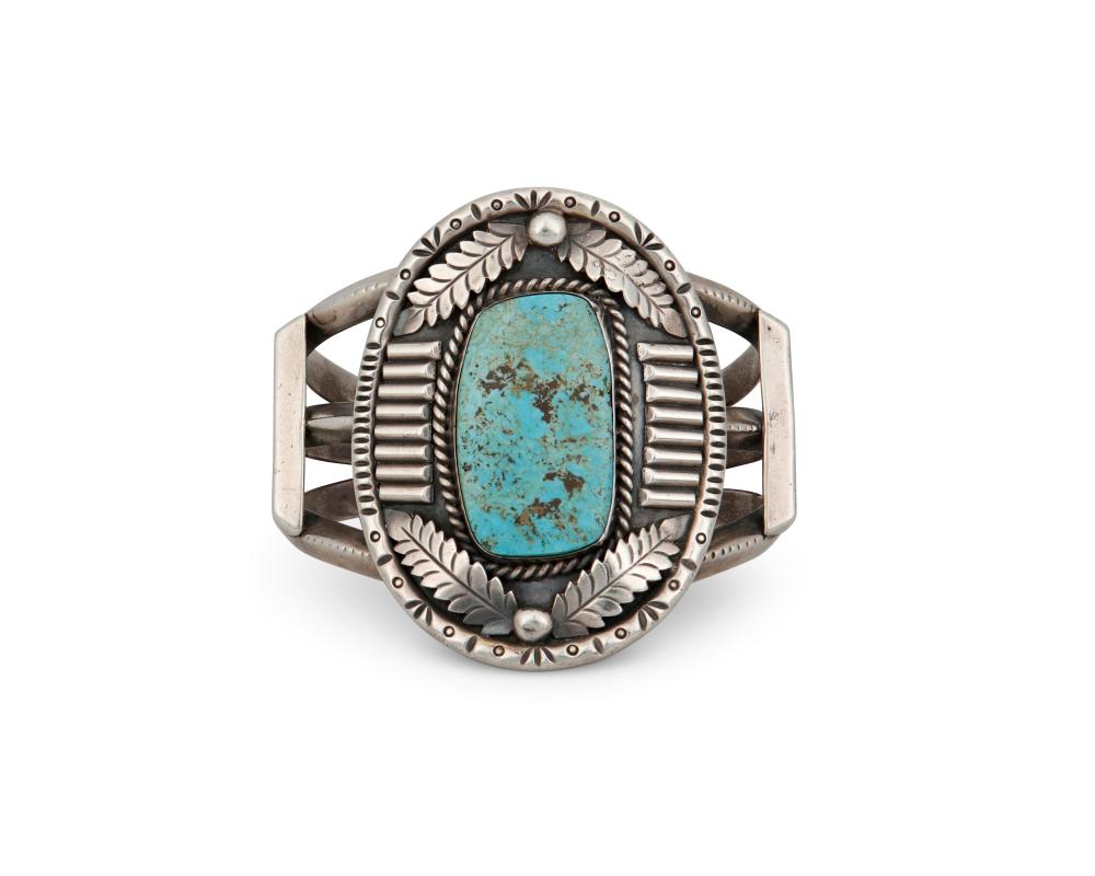 A NAVAJO CAST SILVER AND TURQUOISE 30ac57
