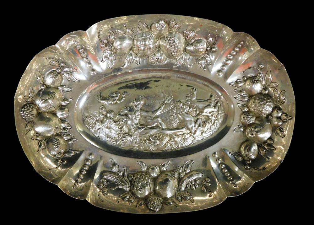 SILVER OVAL REPOUSSE DISH LOW 309366