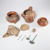GROUP PRE-COLUMBIAN (OR STYLE OF) ARTIFACTS