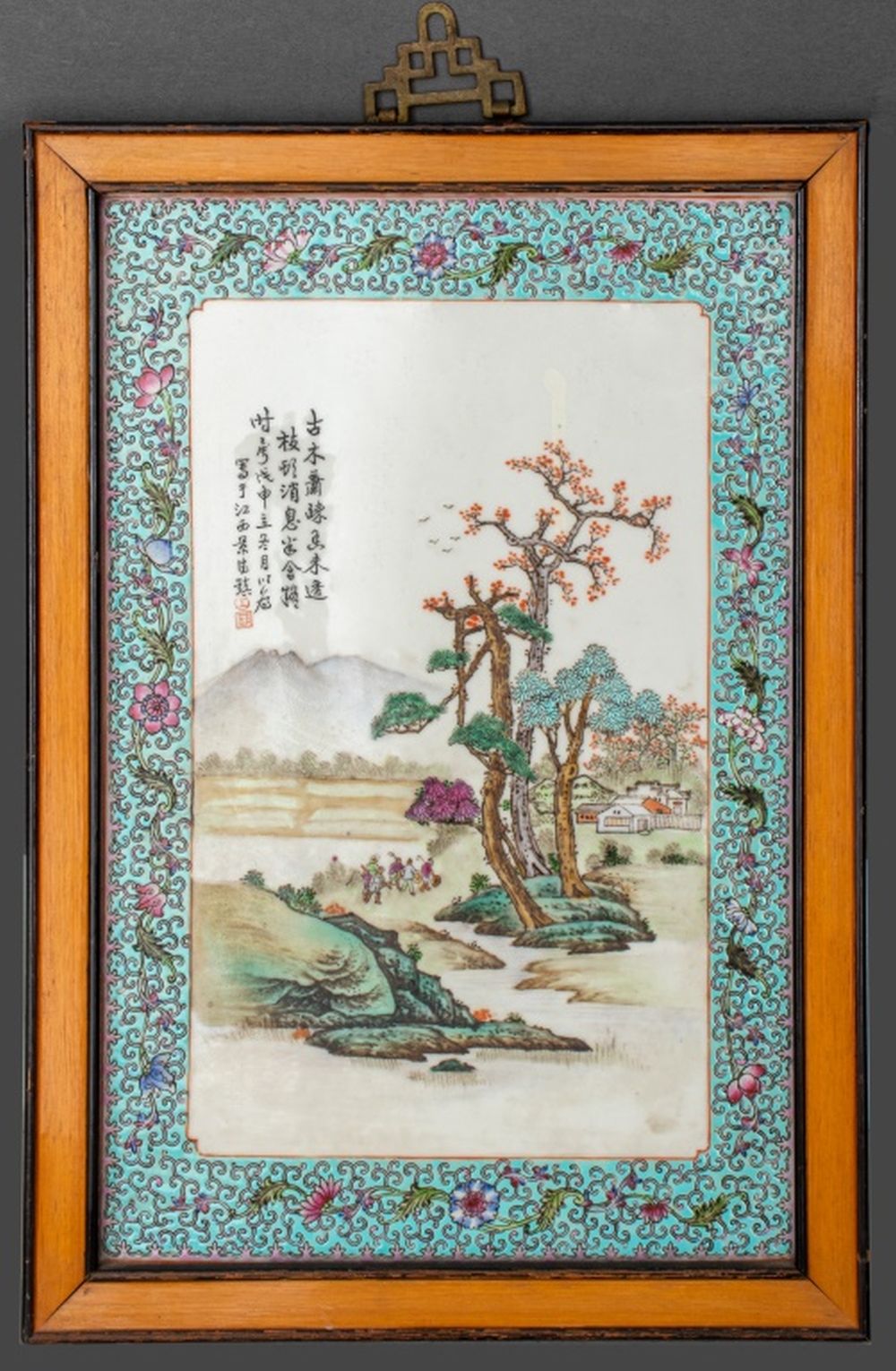 CHINESE HAND PAINTED FAMILLE ROSE 30c59f