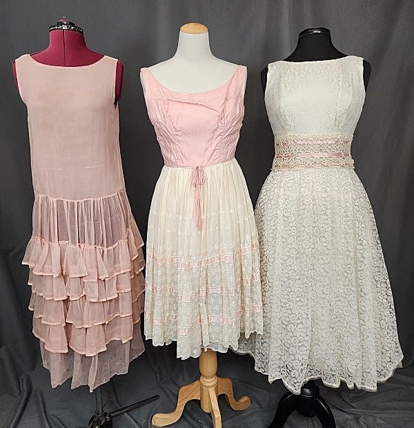 3 Vintage Pink Sleeveless Dresses  30c9d3