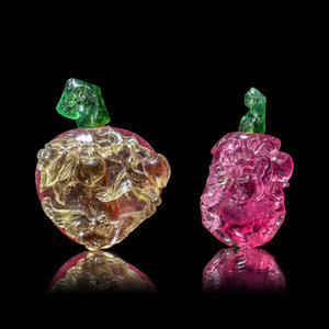 Two Chinese Carved Tourmaline Snuff 30b4f9