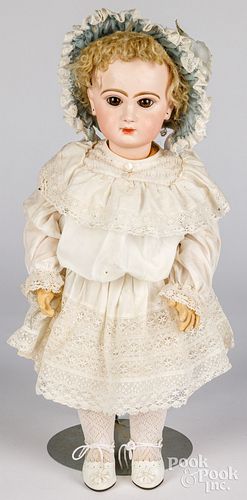 FRENCH JUMEAU BISQUE HEAD DOLLFrench 30e41a