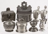 EIGHT PEWTER ITEMS, 18TH AND 19TH C.Eight