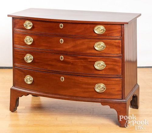 FEDERAL MAHOGANY BOWFRONT CHEST 30e088