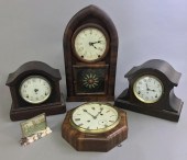Three mantel clocks tallest 19 h  311c57
