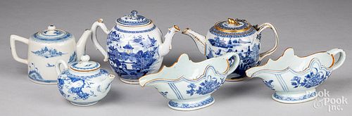 CHINESE EXPORT BLUE AND WHITE PORCELAIN  31090a