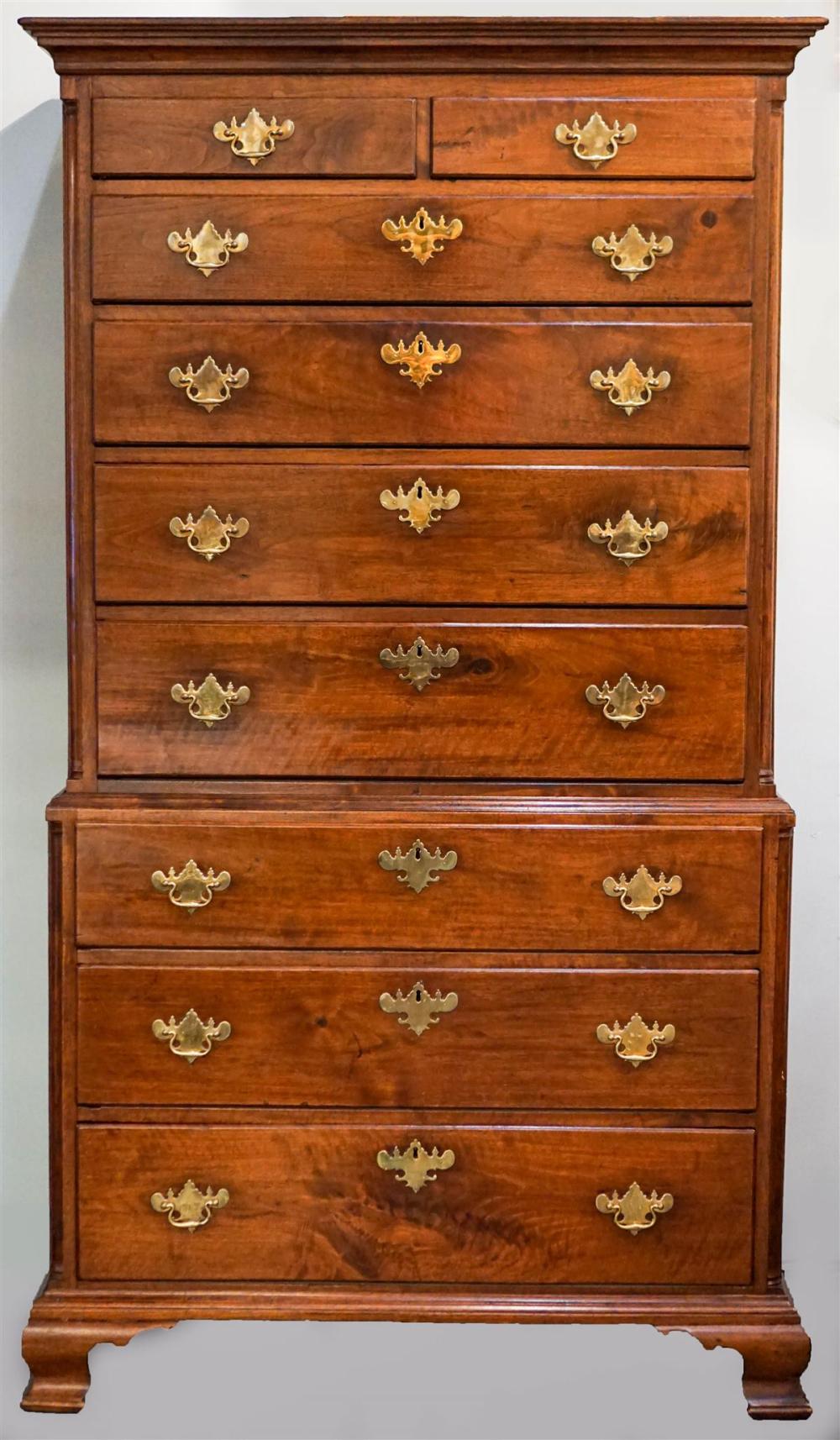 CHIPPENDALE WALNUT CHEST ON CHEST  31330e