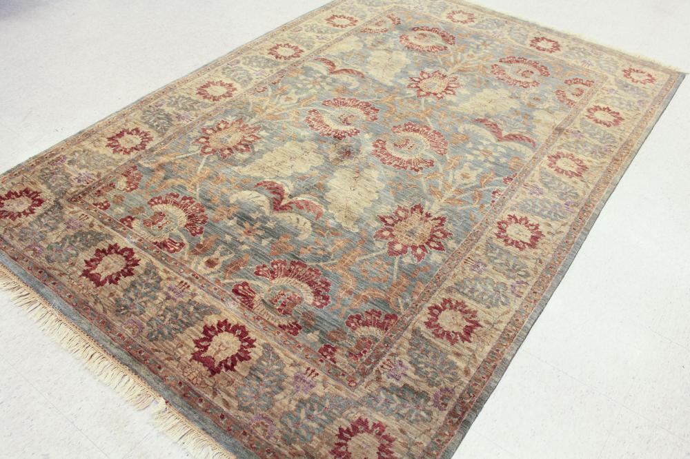 A CONTEMPORARY HAND KNOTTED ORIENTAL 314341