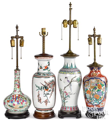 FOUR CHINESE PORCELAIN TABLE LAMPS Four 3147da
