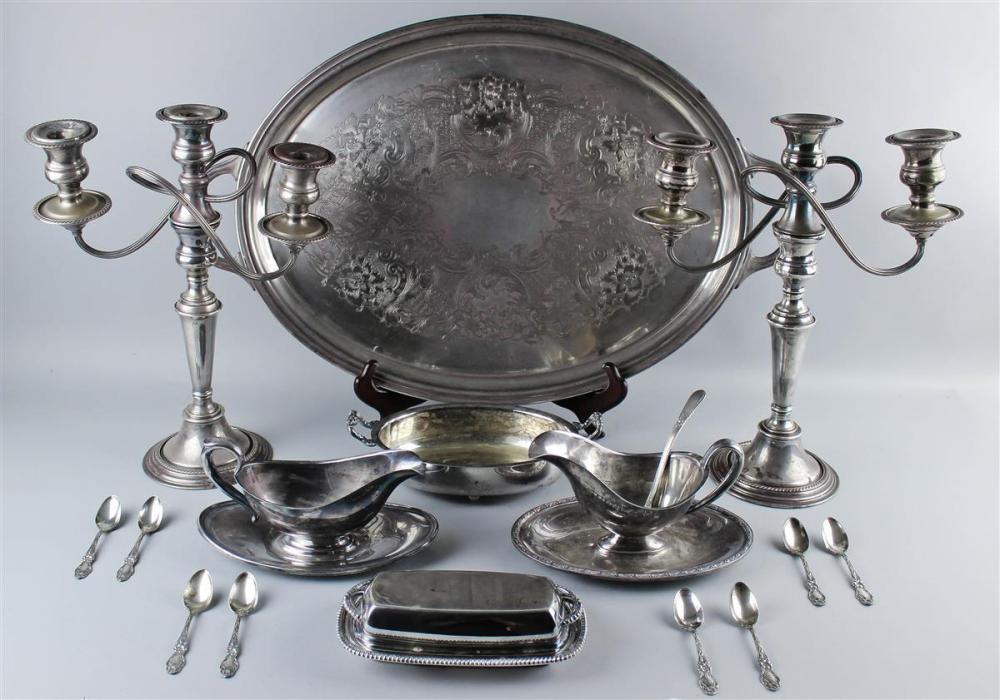 GROUP OF SILVERPLATED TABLE ARTICLESGROUP 31227c