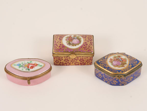 Price guide for Three Limoges porcelain trinket