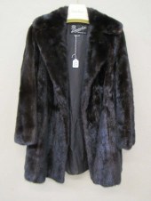 LADYS MINK COAT, BROWN FUR, WITH TWO
