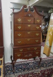 CHIPPENDALE STYLE MAHOGANY HIGHBOY CHEST,