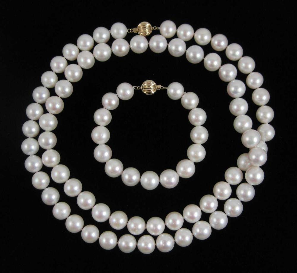 SOUTH SEA PEARL NECKLACE AND BRACELET 314b85