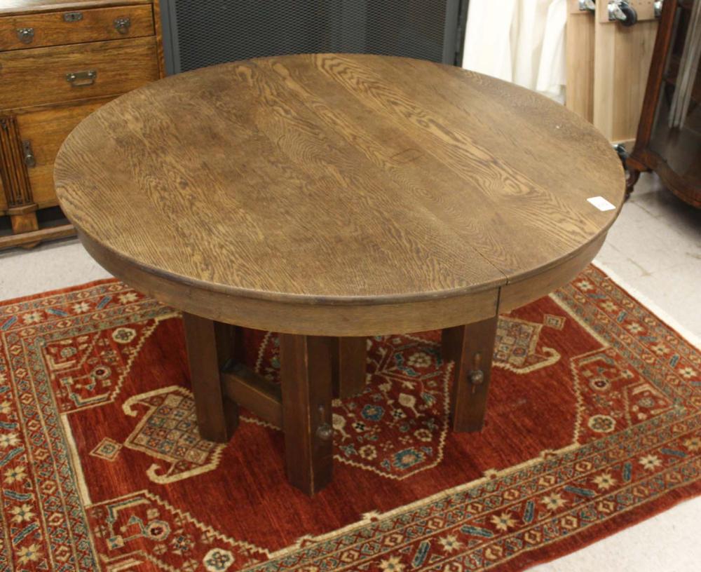 ROUND MISSION OAK DINING TABLE  314be1