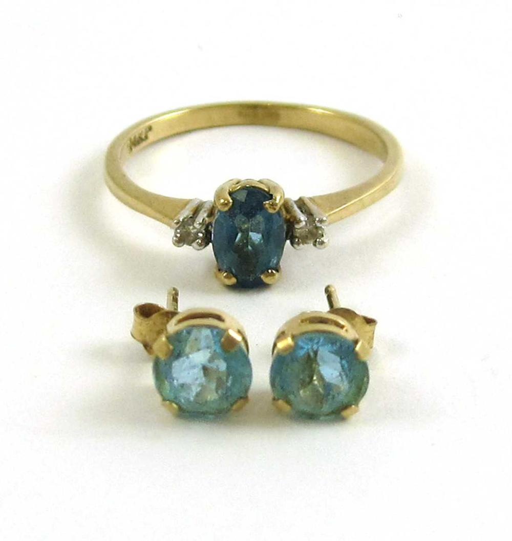 BLUE TOPAZ RING AND PAIR OF EAR 314e60