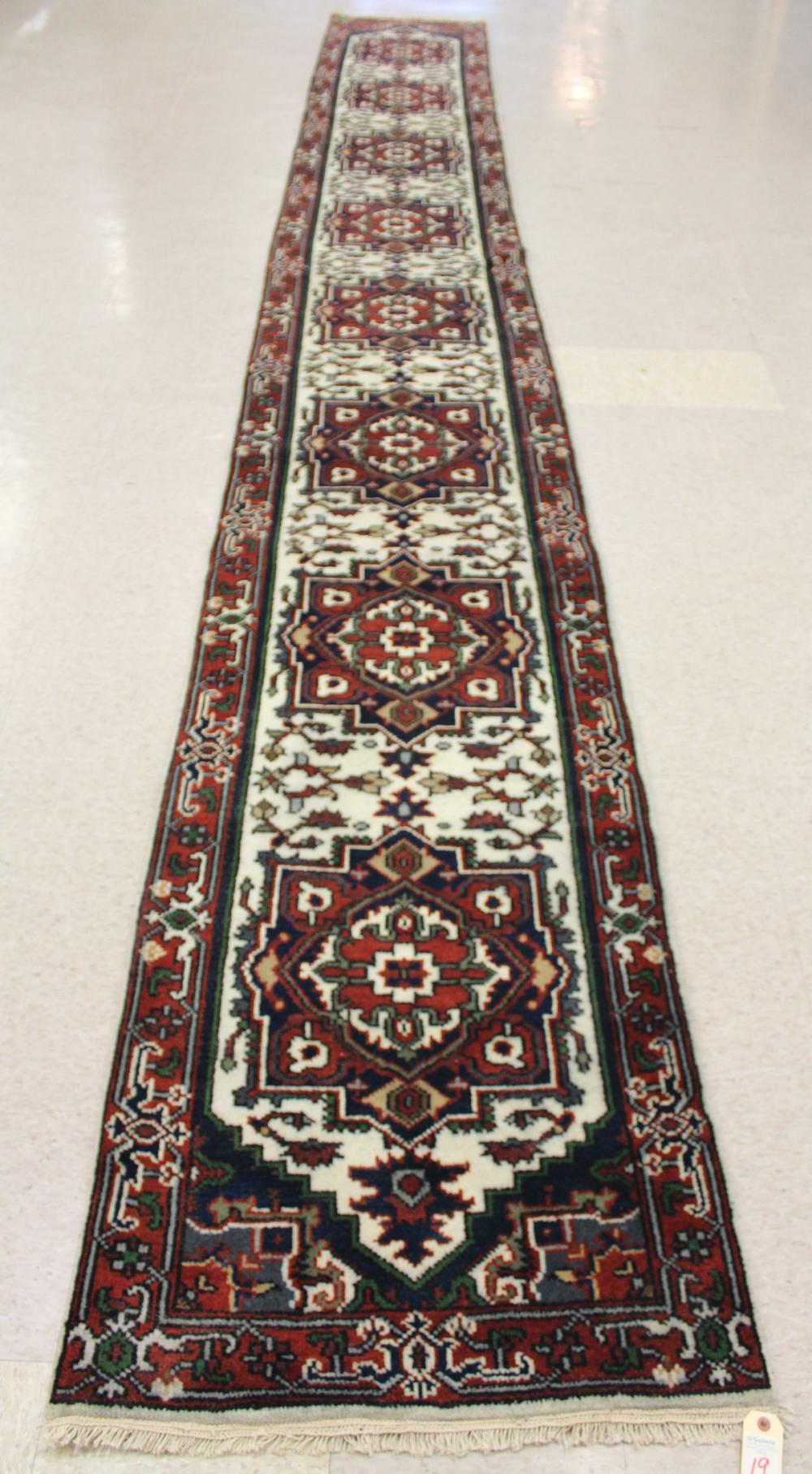 HAND KNOTTED ORIENTAL RUNNER PERSIAN 3150c4