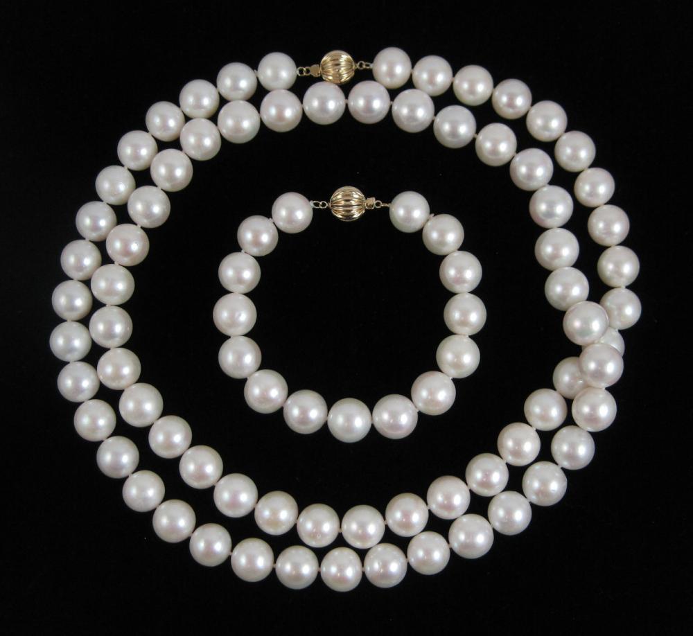 SOUTH SEA PEARL NECKLACE AND BRACELET 315167