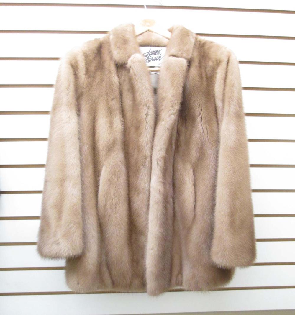 LADY S MINK FUR COAT WITH TWO 3155e6