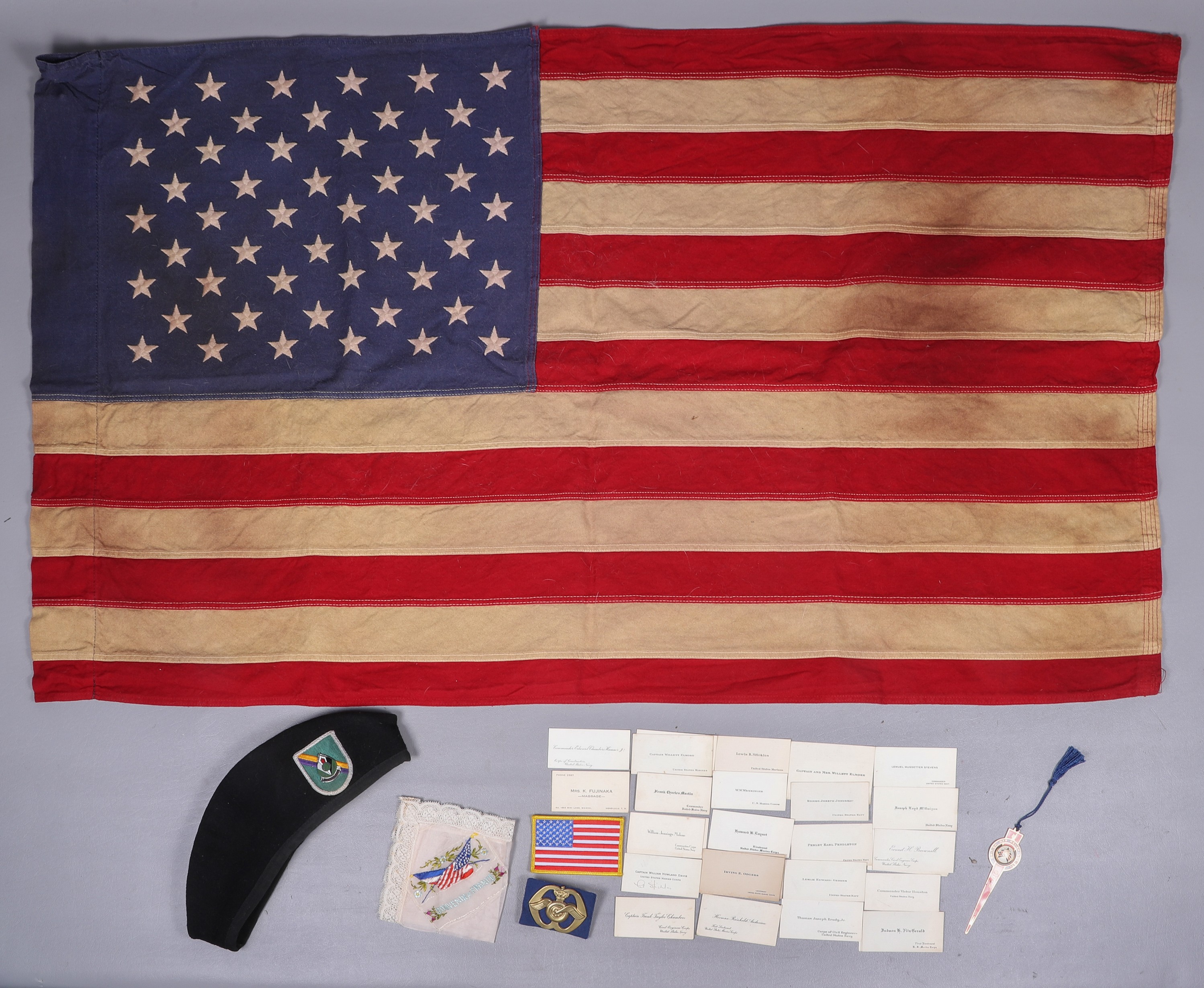 Lot of military patriotic items  317fe4