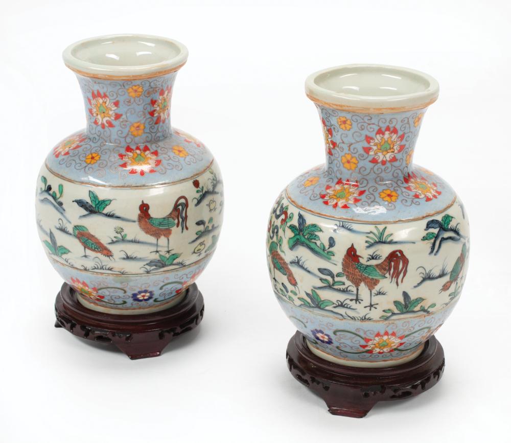 CHINESE PORCELAIN CLOISONNE ON PORCELAIN 318bee