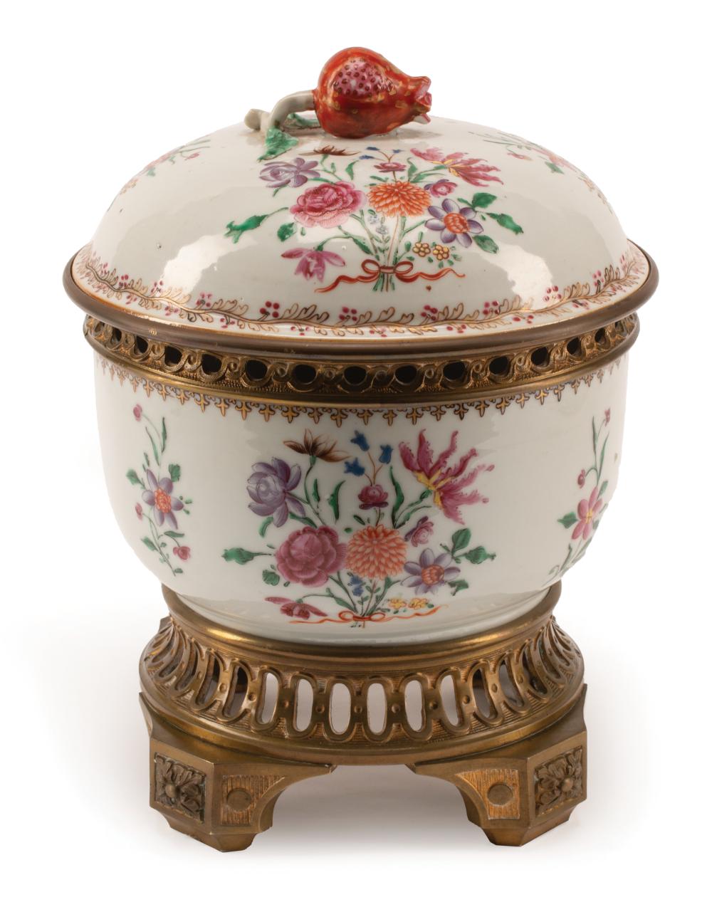 CHINESE EXPORT FAMILLE ROSE PORCELAIN 318d57