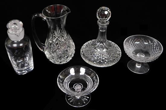 GLASS FIVE GLASS VESSELS INCLUDING 31af12