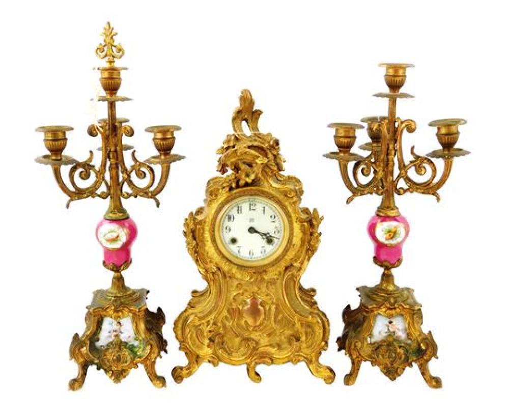 CLOCK MANTLE CLOCK AND TWO CANDELABRA  31b4ba