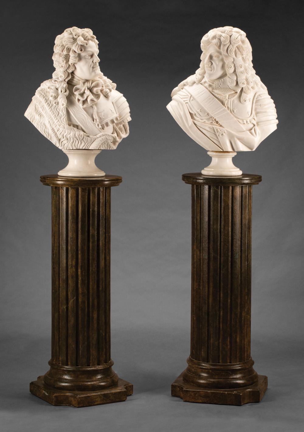 PAIR OF LOUIS XIV STYLE CARVED 31a3cf