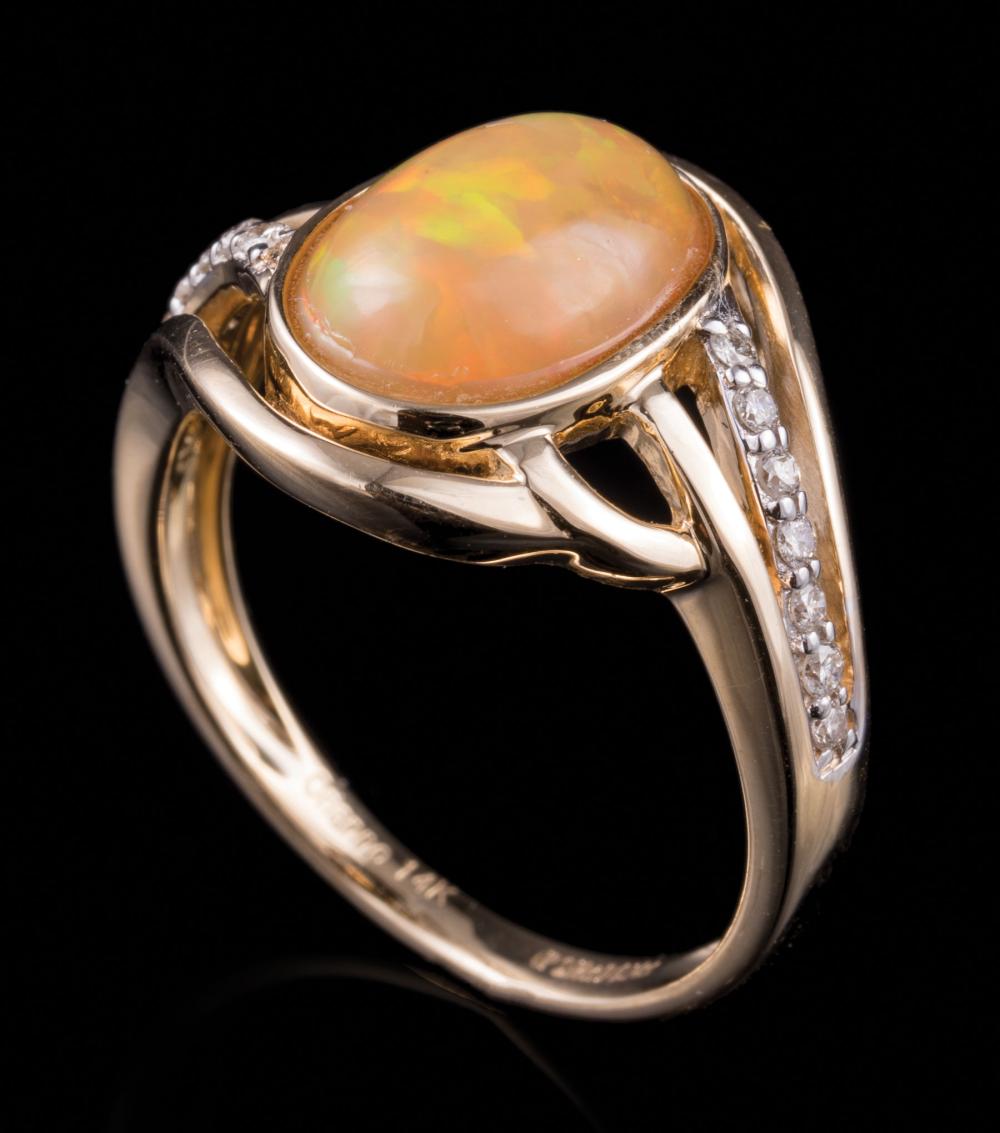 14 KT YELLOW GOLD OPAL AND DIAMOND 31a52a