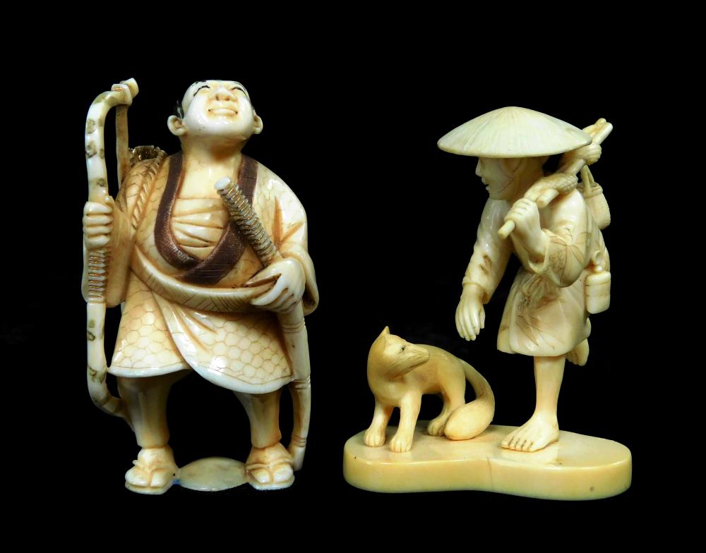 ASIAN TWO CARVINGS ONE IVORY 31d33f