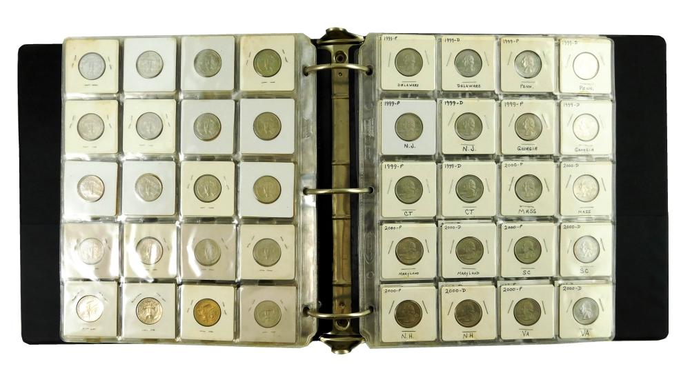 COINS THREE RING BINDER OF QUARTERS  31d6ef