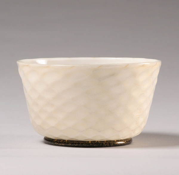 Murano Art Deco Lattimo glass bowl  4fc1c