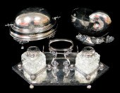 SILVERPLATE THREE PIECES OF ENGLISH 31e17d