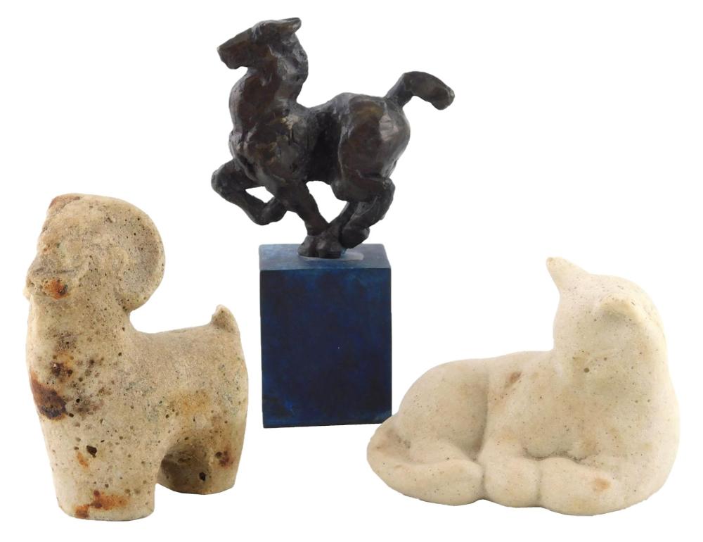  THREE ANIMAL SCULPTURES ONE BY 31e391