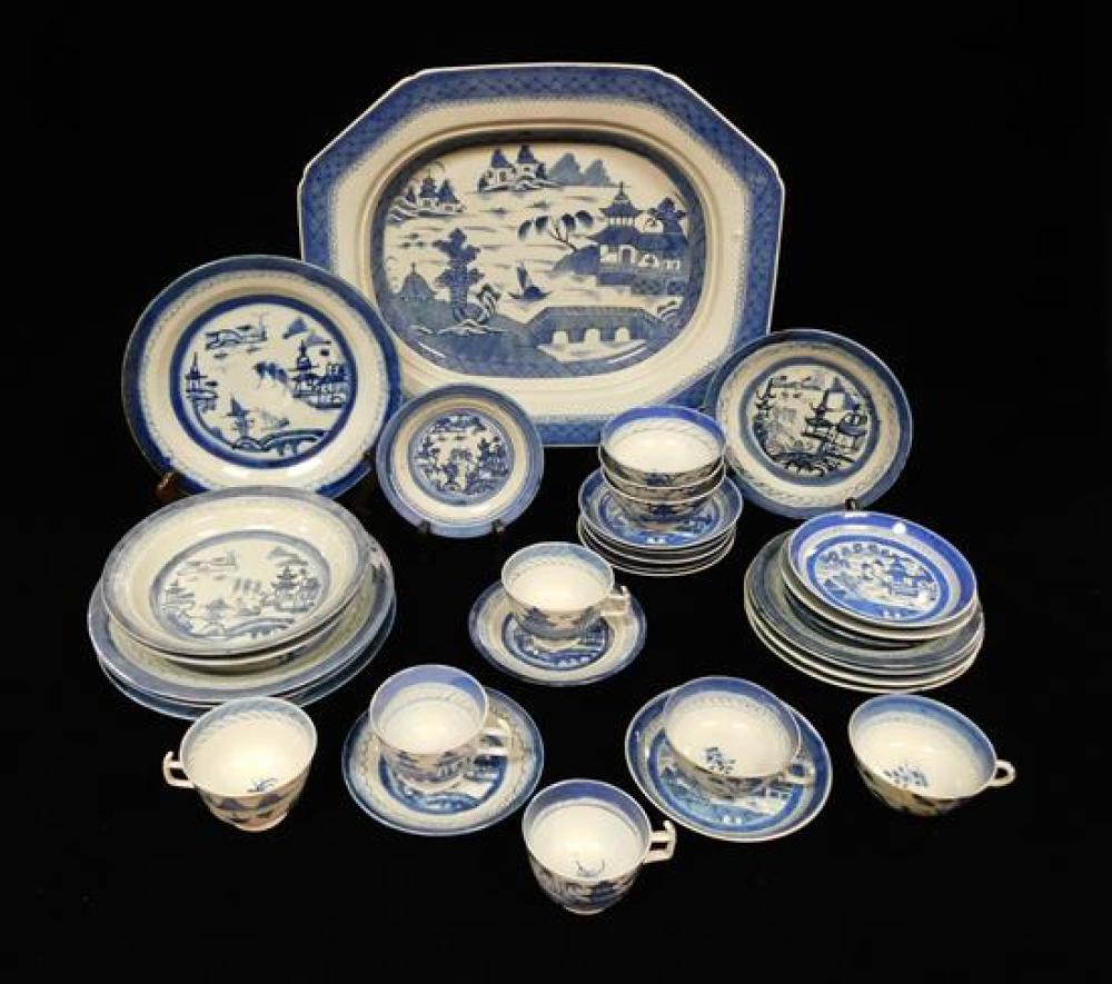 ASIAN CHINESE EXPORT CANTON PORCELAIN  31c03e
