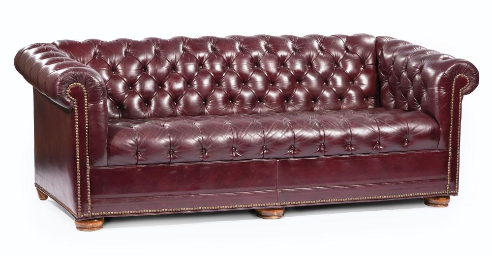 CHESTERFIELD LEATHER SOFAChesterfield 31c64a