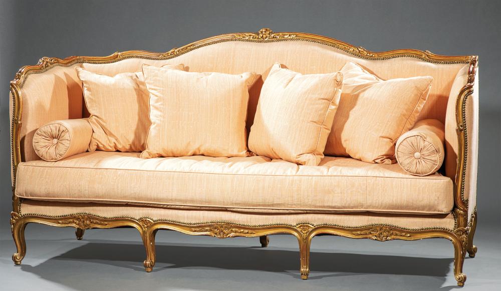 LOUIS XV STYLE CARVED GILTWOOD 31c658
