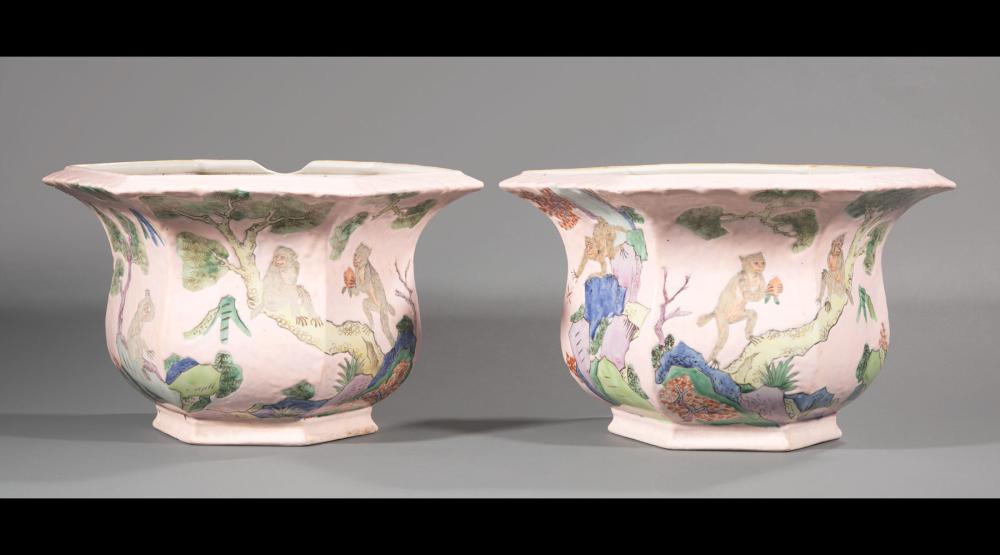 CHINESE FAMILLE ROSE PORCELAIN 31c6ff