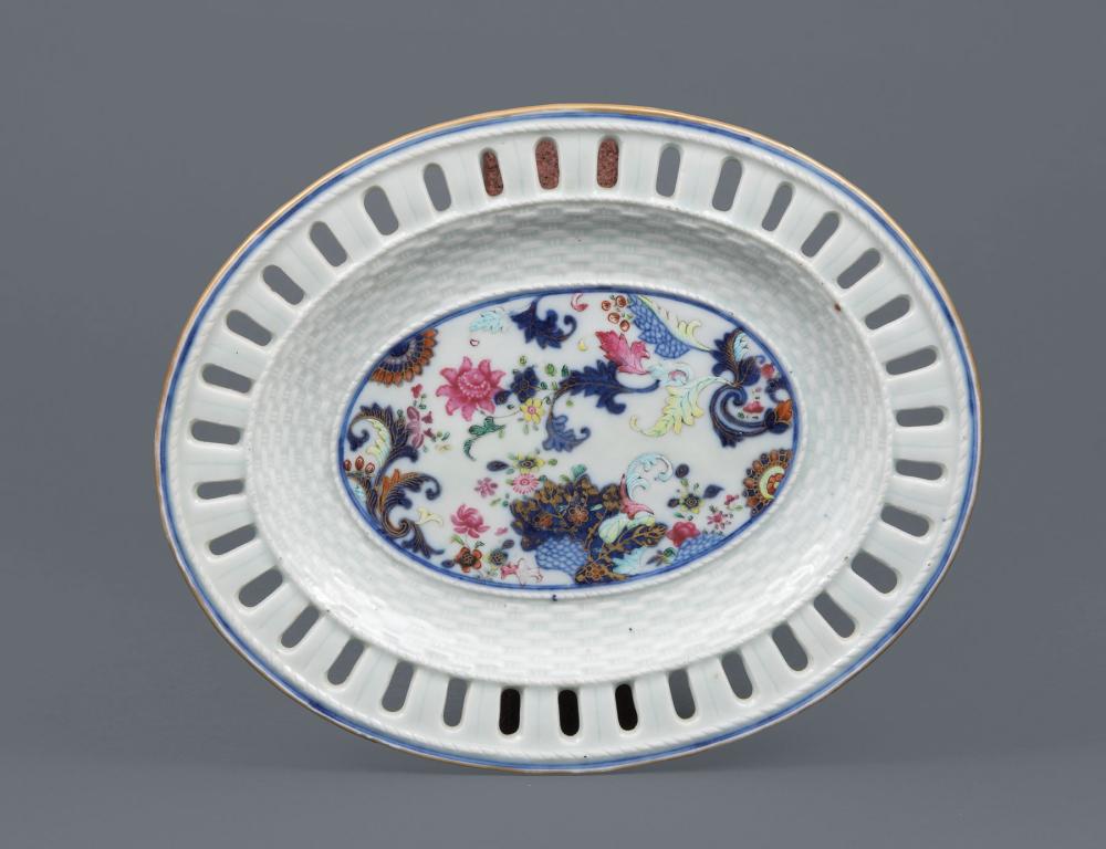CHINESE EXPORT FAMILLE ROSE PORCELAIN 31ca7d
