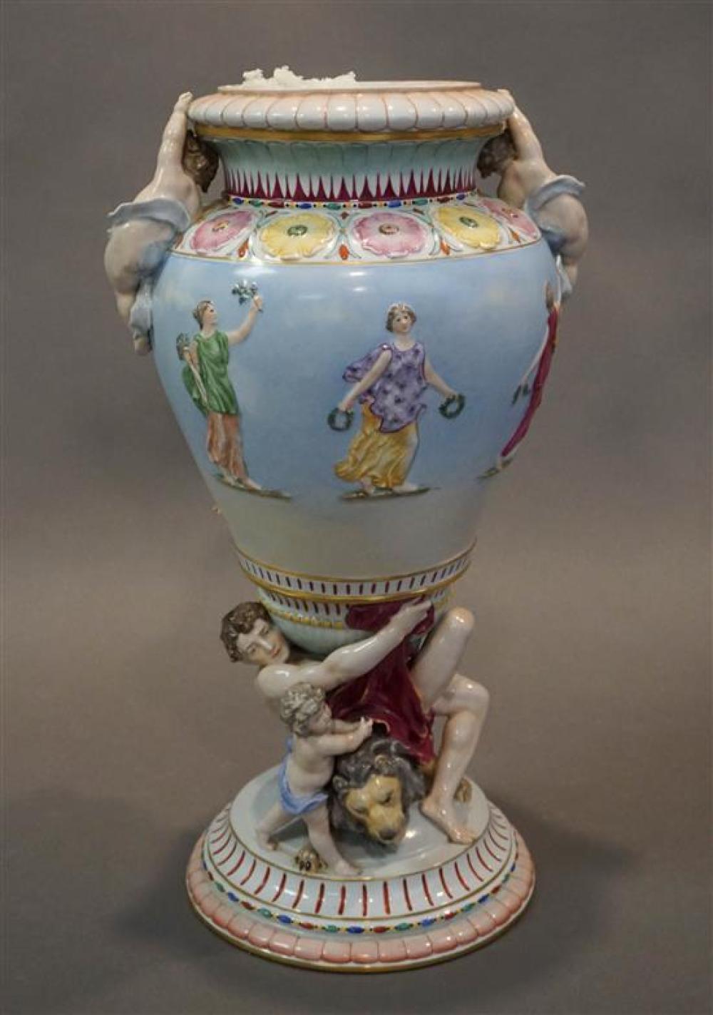 CAPODIMONTE TYPE ALLEGORICAL FOOTED 3203c7