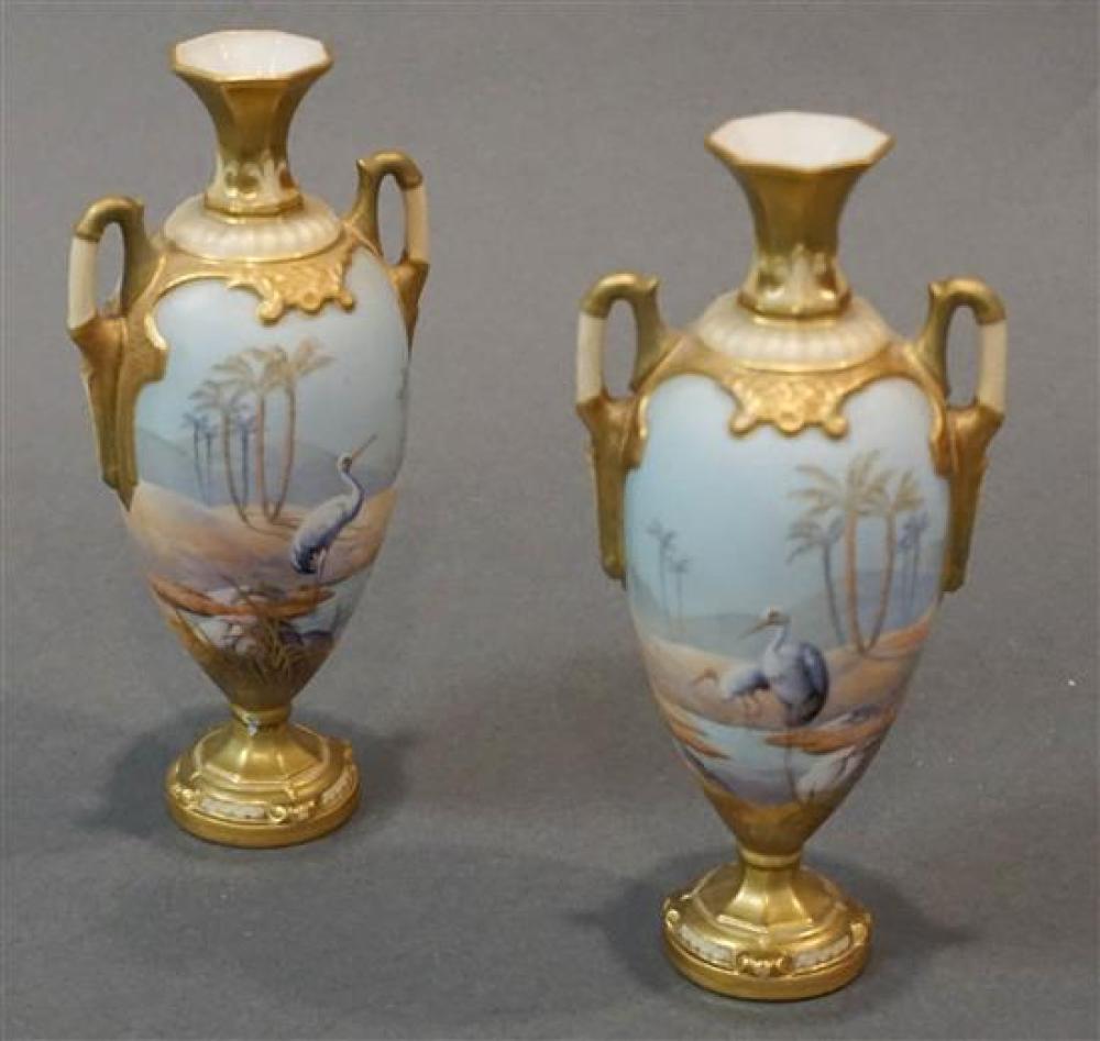 PAIR ROYAL WORCESTER HAND PAINTED 3209d3