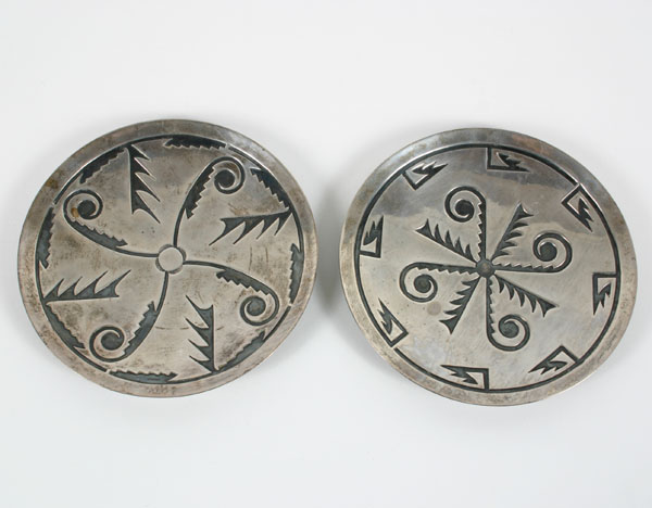 Two Native American silver dishes  4fdc4