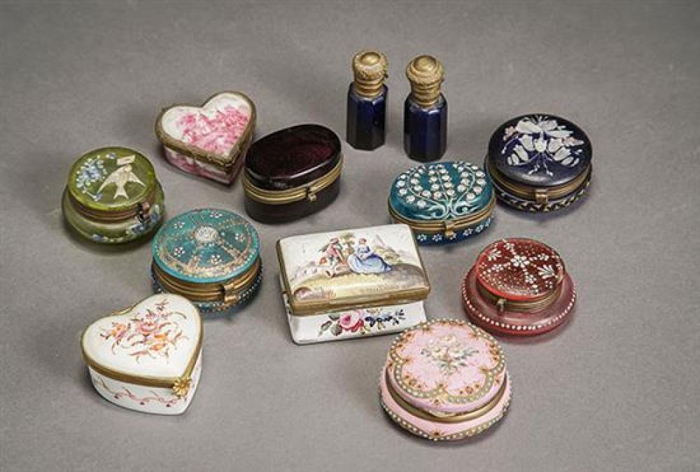 GROUP OF TEN CONTINENTAL ENAMELED 31ecb2