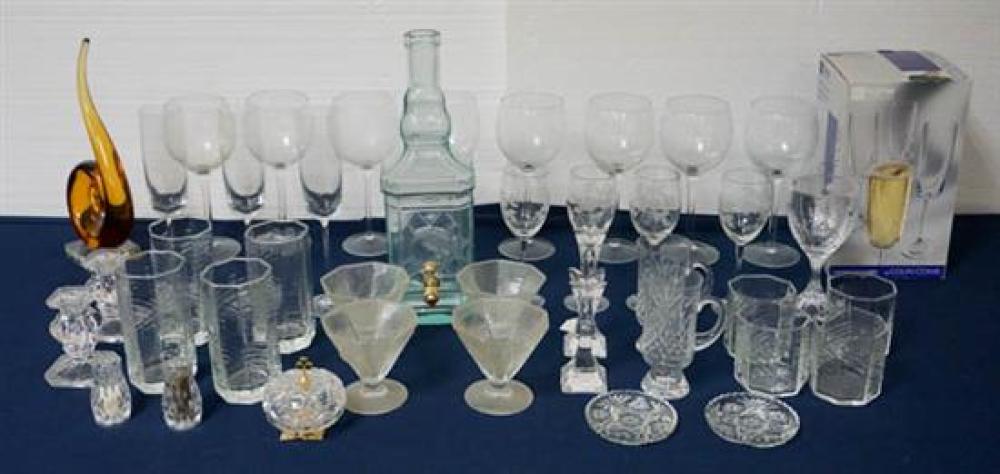 GROUP OF ASSORTED CRYSTAL AND GLASS 31f0ea