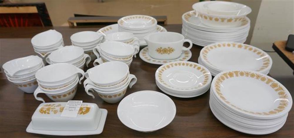 CORELLE BY CORNING GLASS 113 PIECE 3231a6